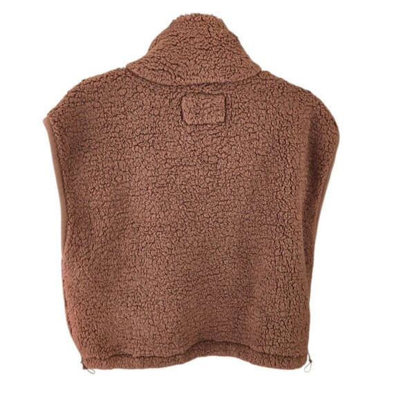 American Eagle Sherpa Vest Women's XS Full Zip Pockets Stand Up Collar - Picture 2 of 6